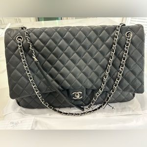 SOLDJumbo Flap Bag Adorable 🥰